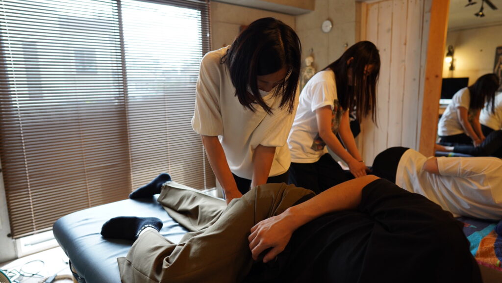 難しいはウソ、整体はカンタン